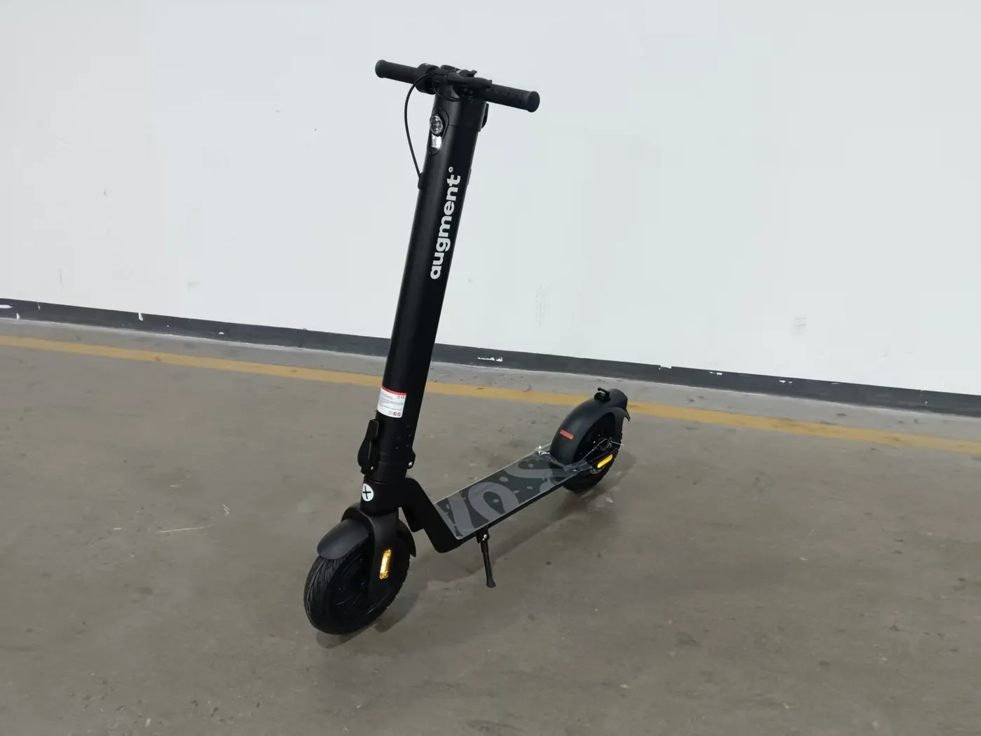 D01 electric scooter, three-quarter view, unfolded and standing